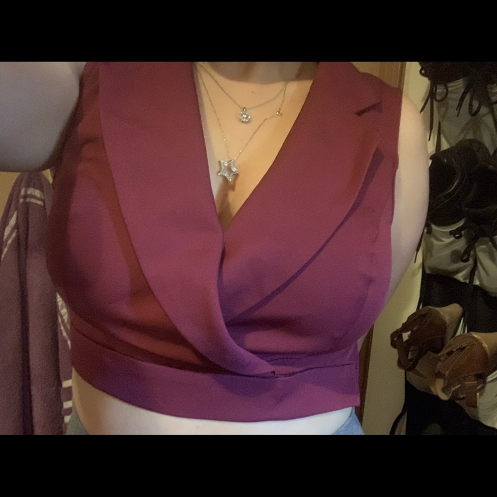 Croptop - Picture 3 of 4
